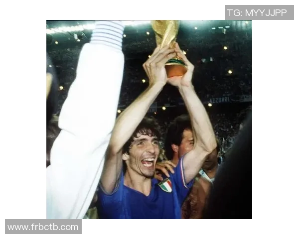 足球场上的传奇偶像:被膜拜的明星与他们的辉煌人生 足球场上的传奇偶像:被膜拜的明星与他们的辉煌人生