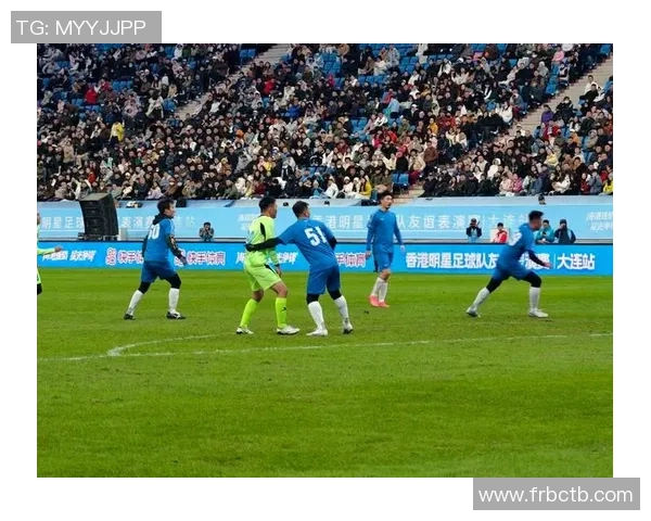 足球明星高燃视频带你领略激情瞬间与精彩时刻的完美结合 足球明星高燃视频带你领略激情瞬间与精彩时刻的完美结合