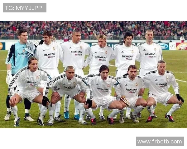 韩国足球明星的辉煌历程与影响力探讨 韩国足球明星的辉煌历程与影响力探讨