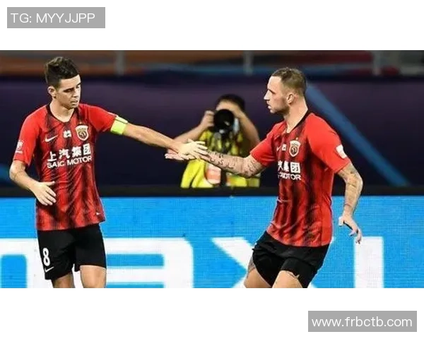 赛后复盘：杭州羽毛球队与西安羽毛球队的团队协作与战术分析